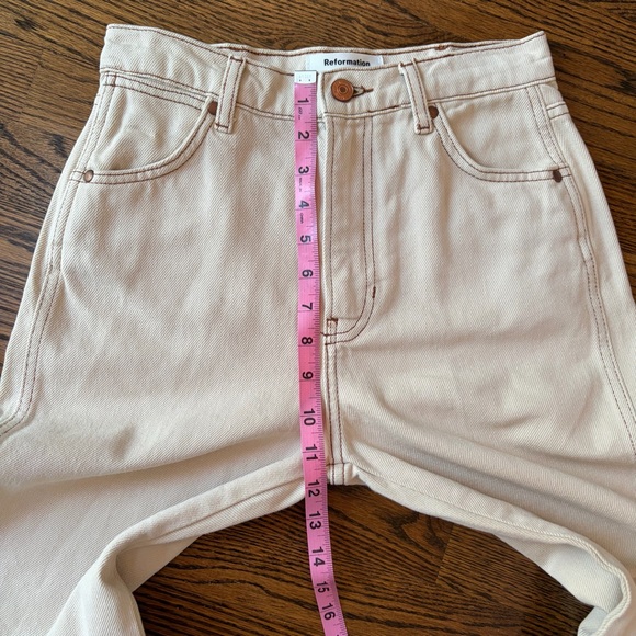 Reformation Cowboy Almond EUC Straight Leg Jeans Size 25 - Picture 8 of 12